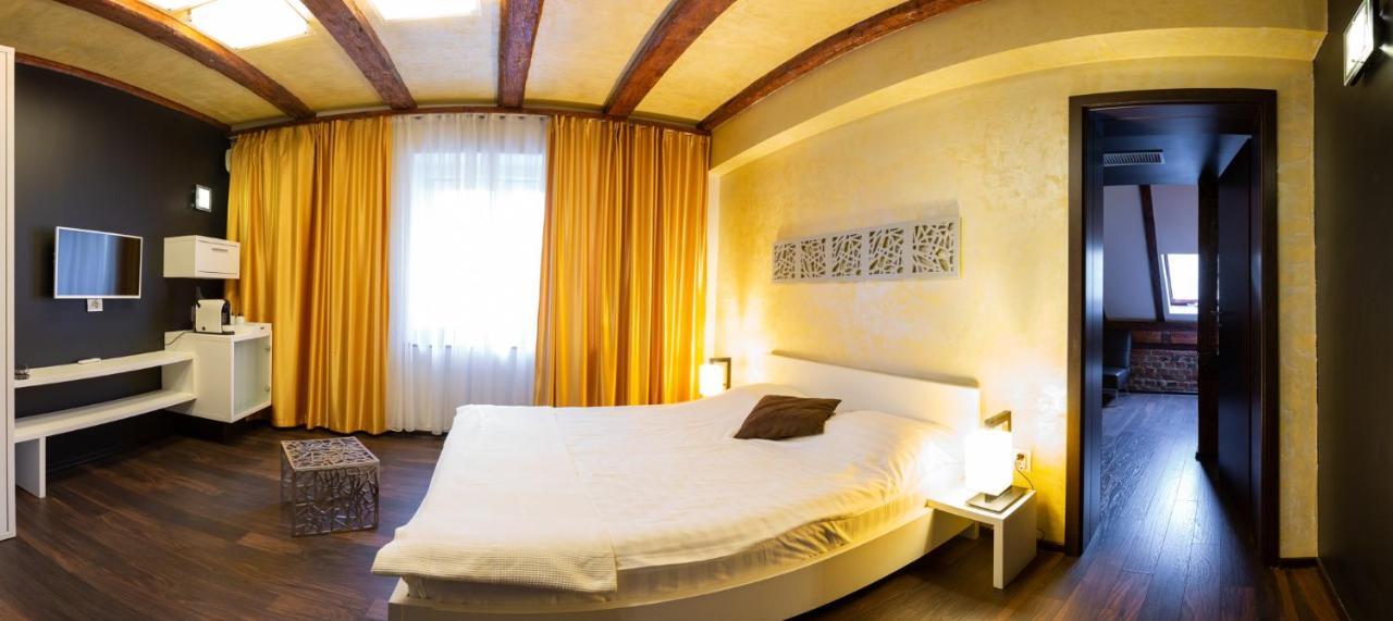 Vendi Grand Square Residence Sibiu Eksteriør bilde