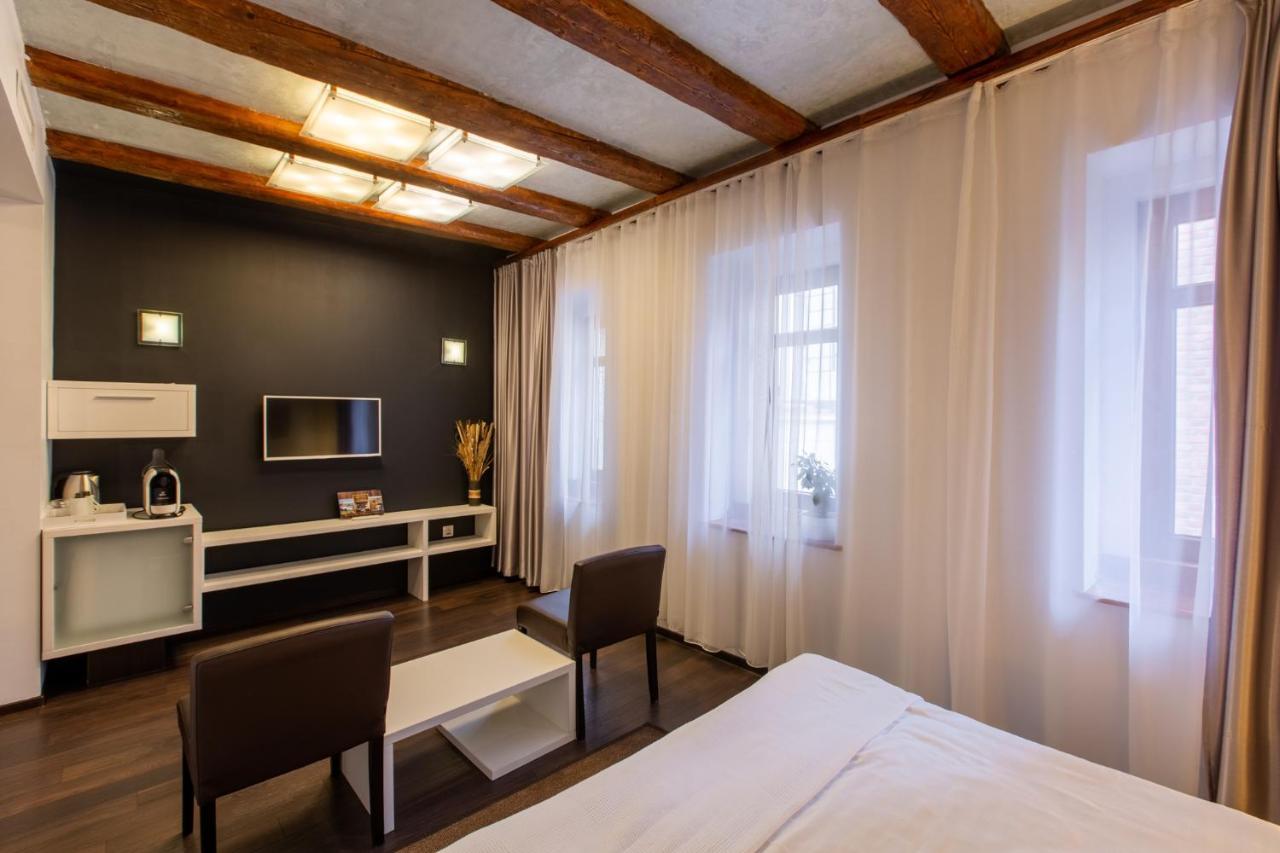 Vendi Grand Square Residence Sibiu Eksteriør bilde
